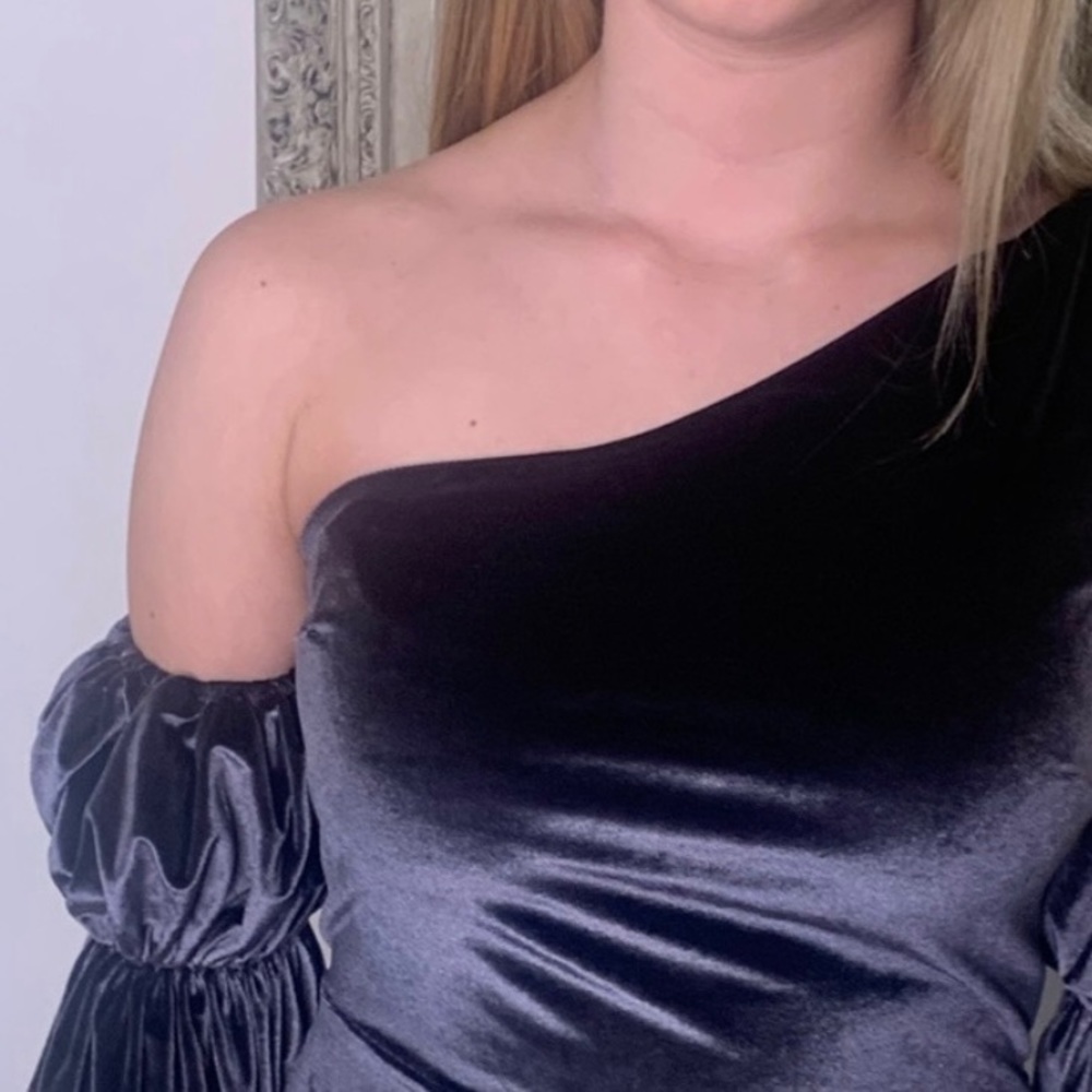 NBD Dee Dee Black Velvet One-Shoulder Mini Dress Puff Sleeve Party Cocktail - Picture 8 of 11